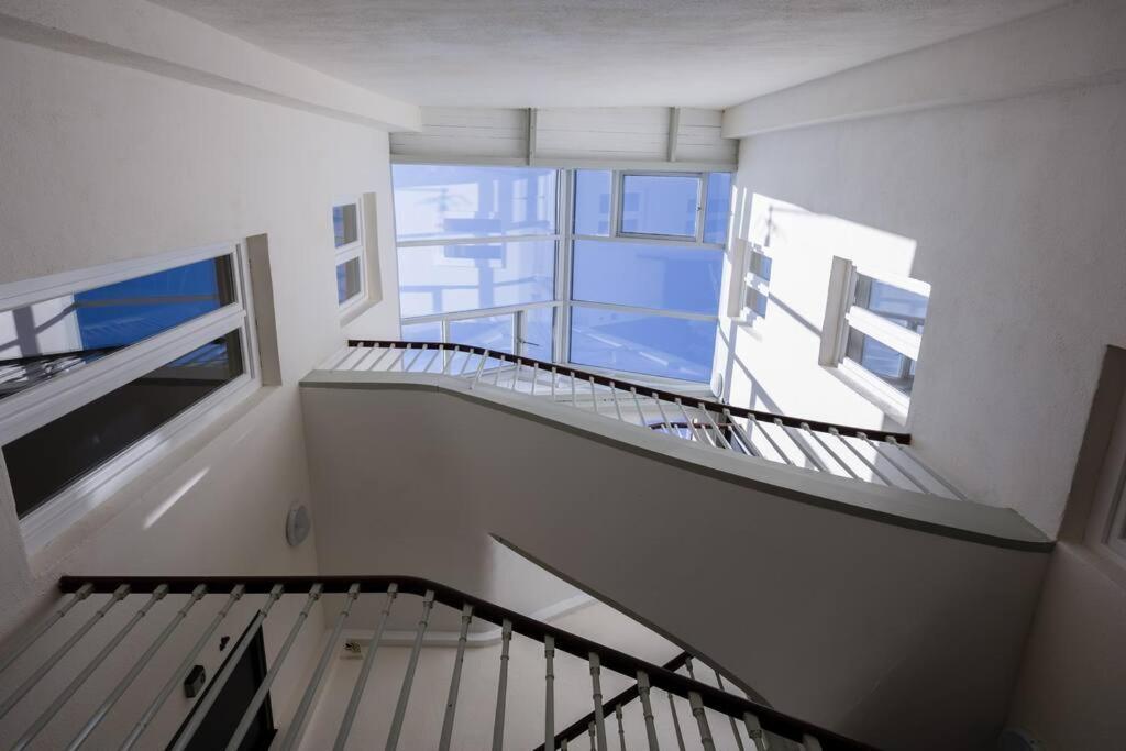 Le Cocon Urbain En Hyper Centre Apartment La Rochelle  Exterior foto