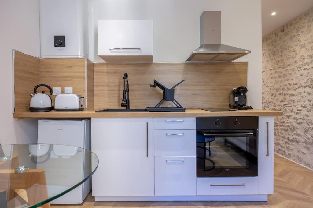 Le Cocon Urbain En Hyper Centre Apartment La Rochelle  Exterior foto
